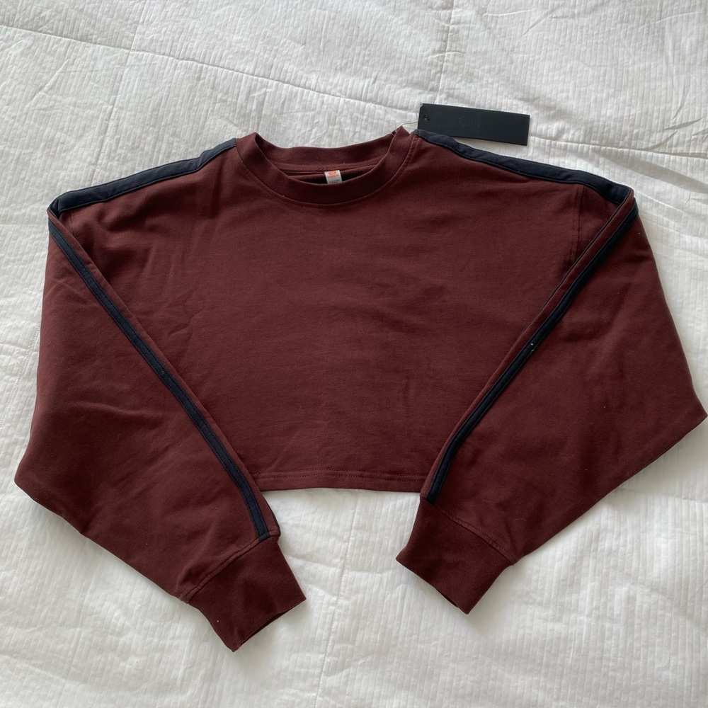 Mono B Maroon Cropped Sweatshirt NWT Size Small